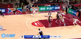 👏强得很!徐昕第二节4中4独得8分2板1助1断 首节没打