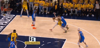 硬汉!美记:切特回更衣室时明显跛行🤕本场比赛他多次崴脚摔倒